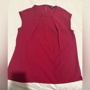 Kasper Women's Sleeveless Blouse